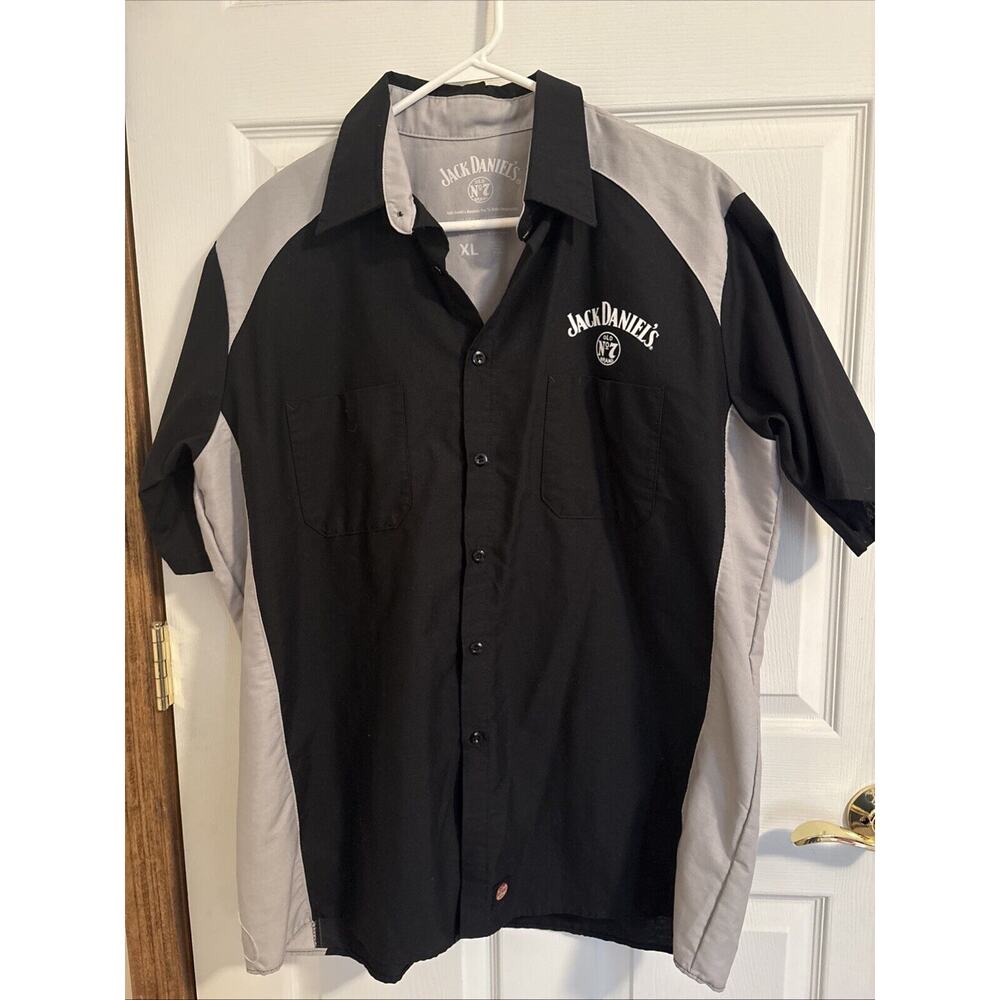 Jack Daniels Whiskey Men's Shirt Size XL Black and Beige